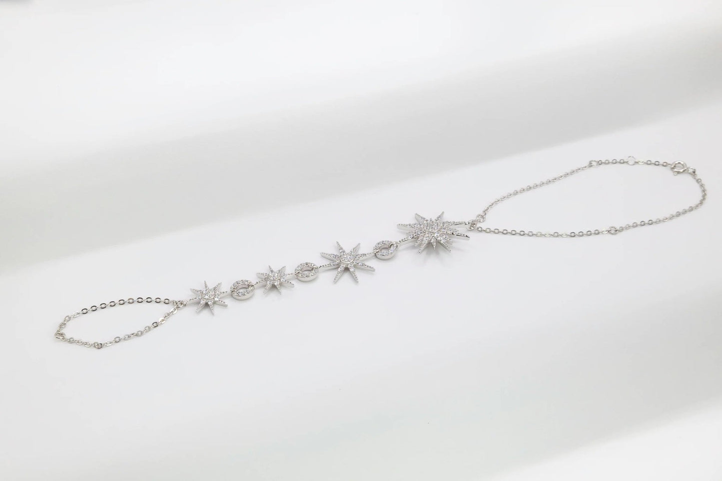 Polaris Hand Chain - BLING LAB